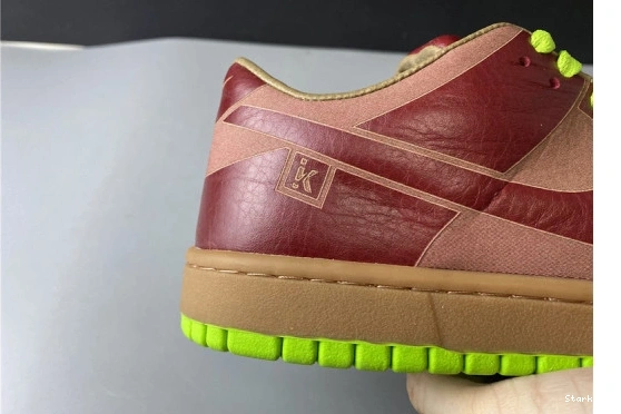 Red Low 311611-661 Laser Chartreuse 1-Piece Nike Dunk Varsity 0225